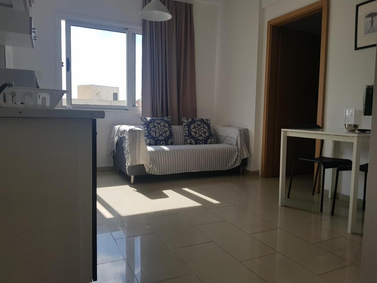 Valentinos Apartments Paphos Exterior foto